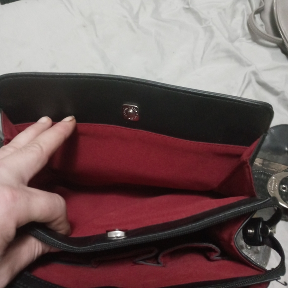 Liz Claiborne purse - Picture 5 of 6